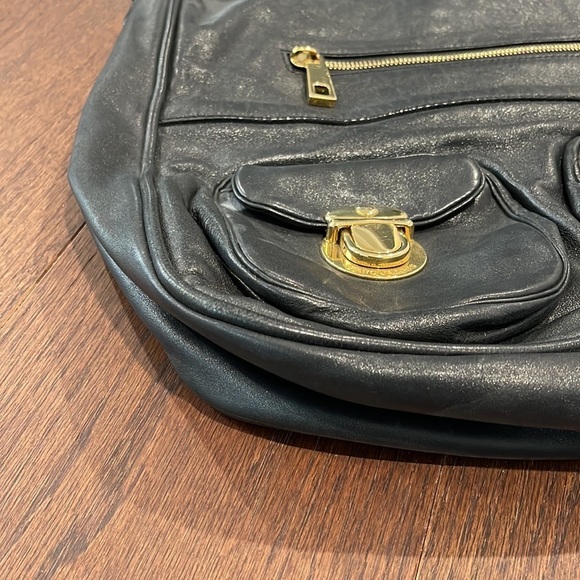 Marc Jacob’s Women’s Black Leather Shoulder Bag - Picture 6 of 11